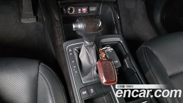 Kia Sorento 2016 — photo 9