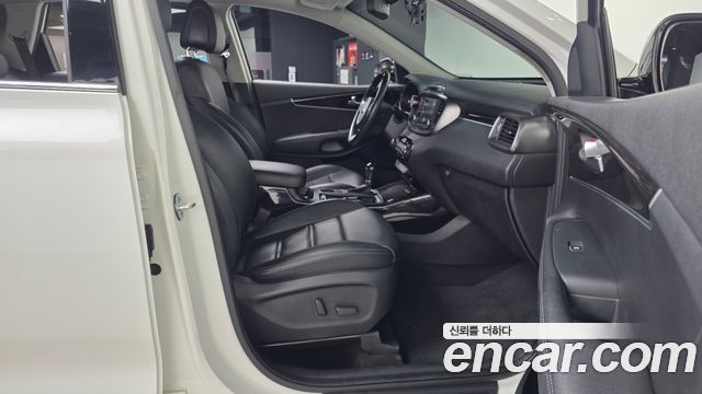Kia Sorento 2016 — photo 11