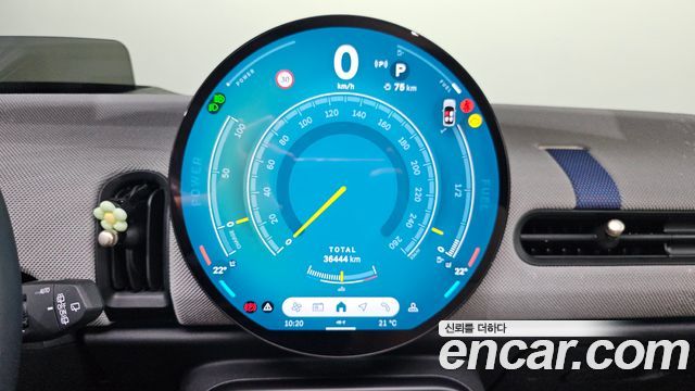 Mini Cooper 2025 — photo 8