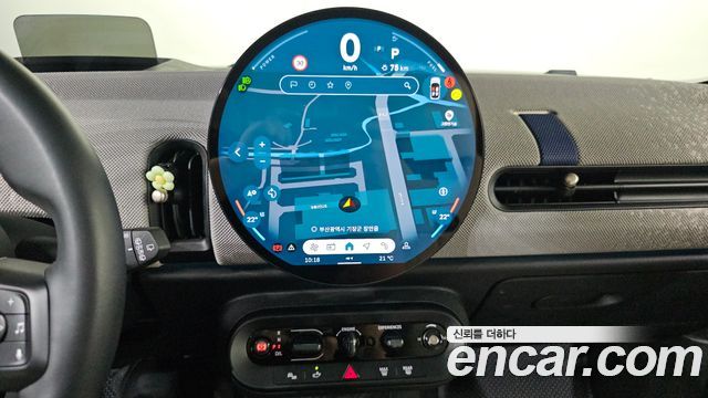 Mini Cooper 2025 — photo 17