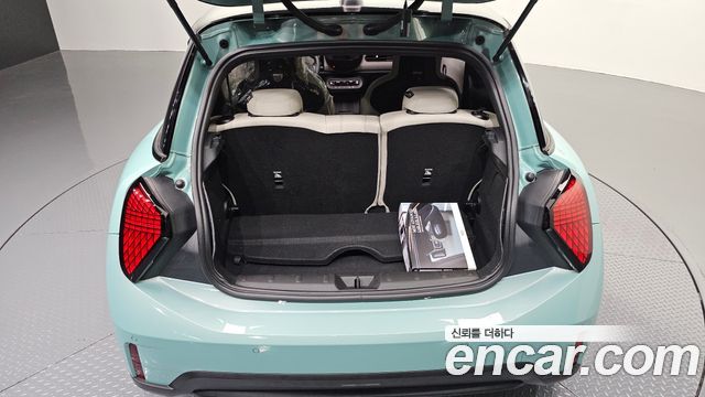 Mini Cooper 2025 — photo 20