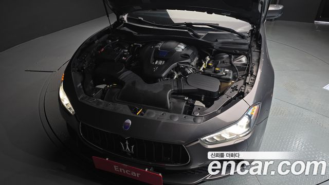 Maserati Ghibli 2015 — photo 6