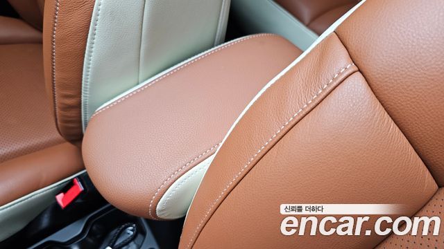 Jeep Renegade 2023 — photo 29