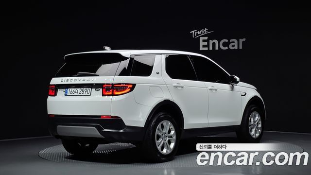 Land Rover Discovery Sport 2020 — photo 2
