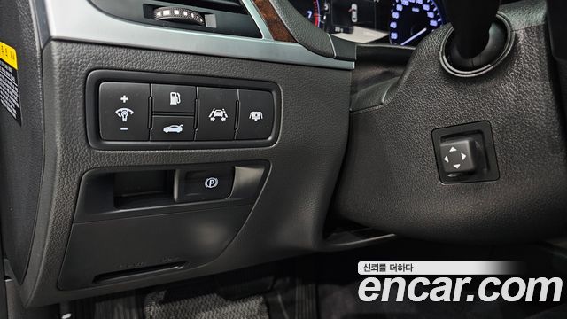 Hyundai Genesis 2016 — photo 14