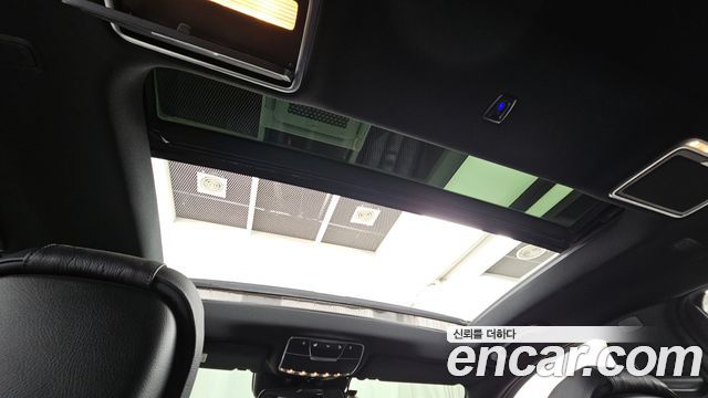 Mercedes-Benz S-Class 2016 — photo 17