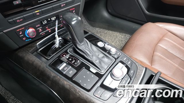 Audi A6 2018 — photo 9