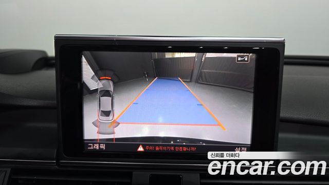 Audi A6 2018 — photo 15