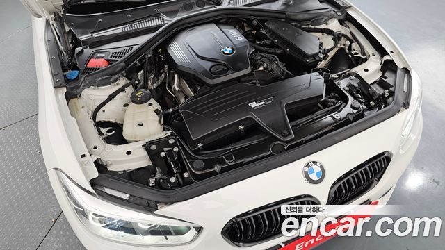 BMW 1-Series 2019 — photo 6
