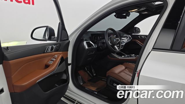 BMW X7 2025 — photo 10