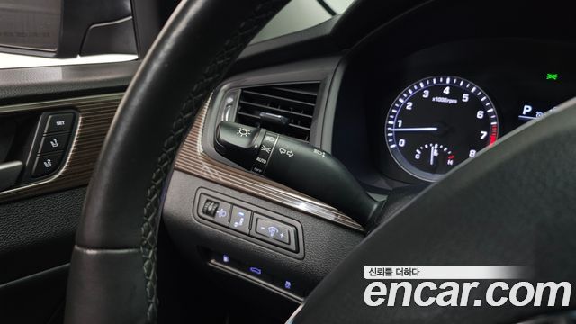 Hyundai Sonata 2018 — photo 16