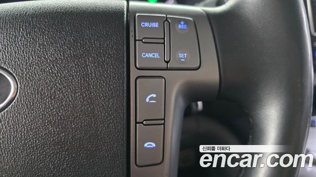 Hyundai Starex 2021 — photo 25