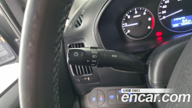 Hyundai Starex 2021 — photo 27