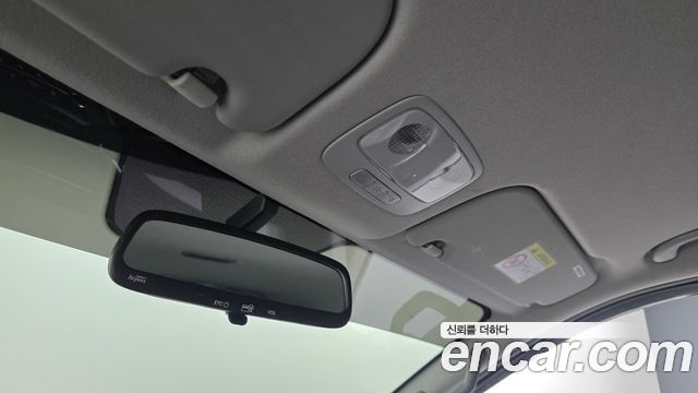 Hyundai Starex 2021 — photo 28