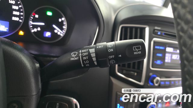Hyundai Starex 2021 — photo 33