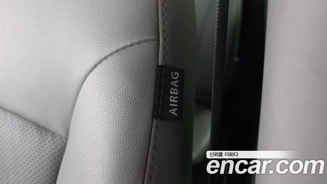 Hyundai Starex 2021 — photo 34