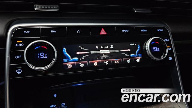 Genesis GV80 2021 — photo 25
