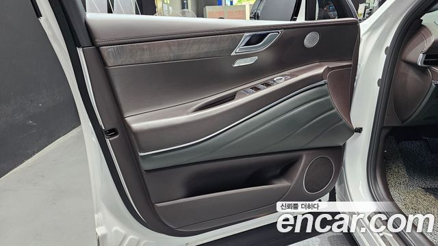 Genesis GV80 2021 — photo 14