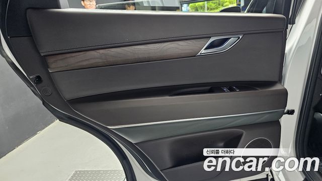 Genesis GV80 2021 — photo 15