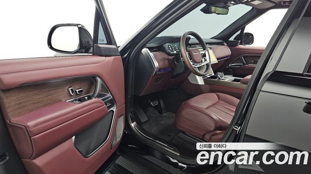Land Rover Range Rover 2025 — photo 10