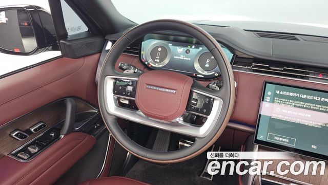 Land Rover Range Rover 2025 — photo 13