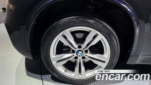 BMW X5 2018 — photo 5