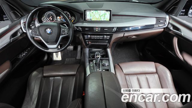 BMW X5 2018 — photo 10