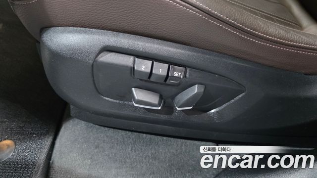 BMW X5 2018 — photo 31