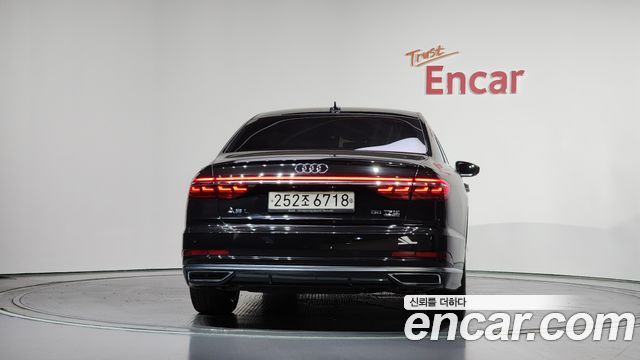 Audi A8 2020 — photo 4