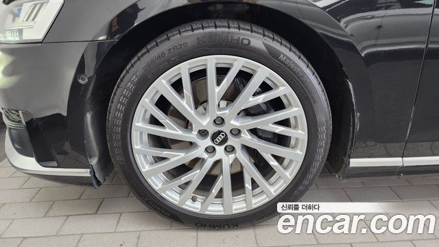 Audi A8 2020 — photo 5