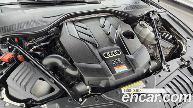 Audi A8 2020 — photo 6
