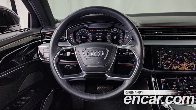 Audi A8 2020 — photo 13