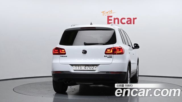 Volkswagen Tiguan 2015 — photo 4