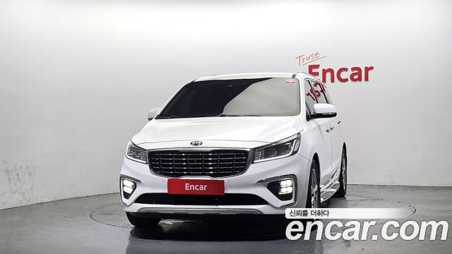 Kia Canival 2020 — photo 3