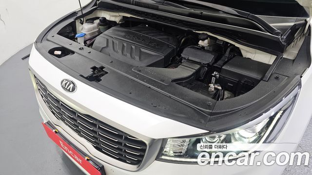 Kia Canival 2020 — photo 6