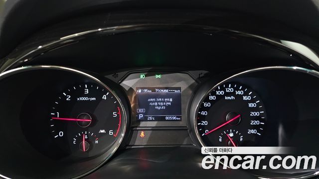 Kia Canival 2020 — photo 11