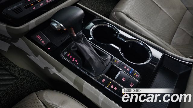 Kia Canival 2020 — photo 12