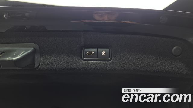 Kia K9 2019 — photo 17