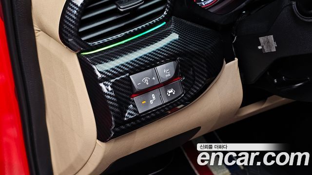 Hyundai Veloster 2018 — photo 13