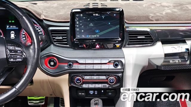 Hyundai Veloster 2018 — photo 14