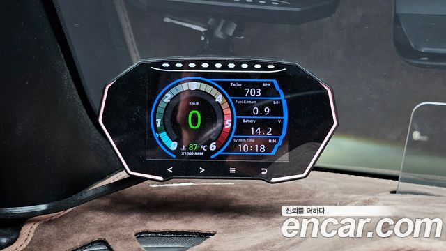 Hyundai Veloster 2018 — photo 18