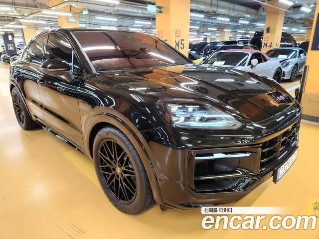 Porsche Cayenne 2025 — photo 3