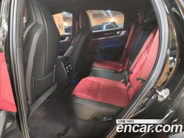 Porsche Cayenne 2025 — photo 7