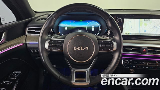 Kia K5 2023 — photo 20