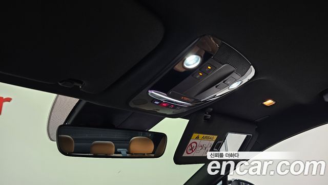 Kia K5 2023 — photo 22