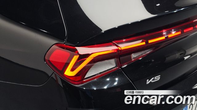 Kia K5 2023 — photo 9