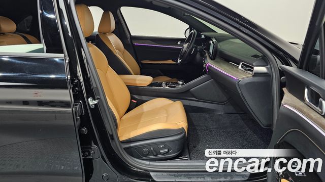 Kia K5 2023 — photo 16