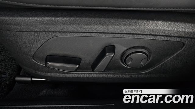 Kia K5 2023 — photo 31