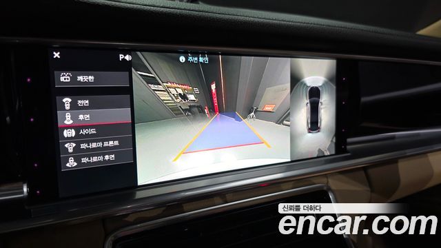 Porsche Panamera 2018 — photo 15