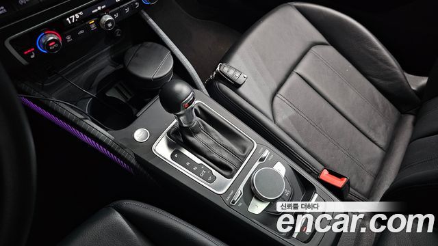 Audi Q2 2020 — photo 12
